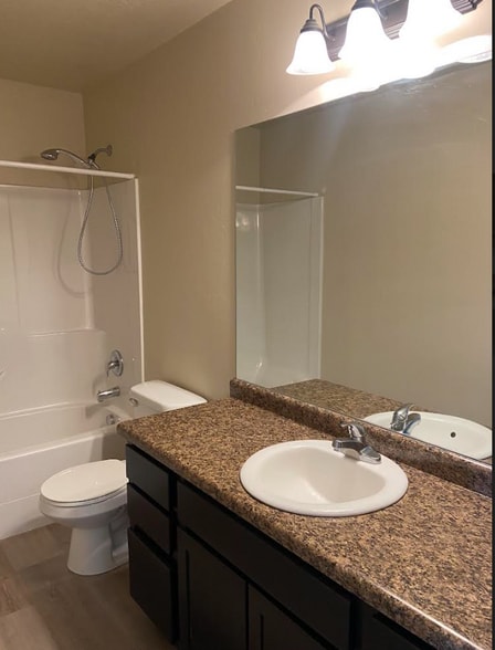 Building Photo - 505 S 340 W