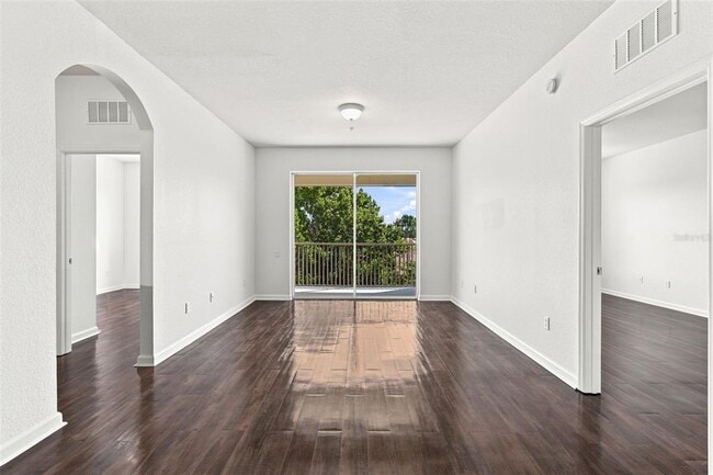 Building Photo - 3326 Robert Trent Jones Dr