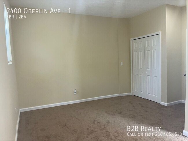 Building Photo - 2400 Oberlin Ave