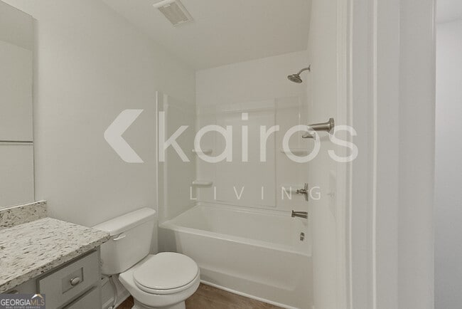 Building Photo - 103 Silver Maple Ln