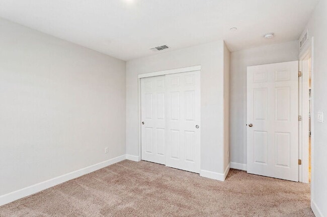 Building Photo - 4216 Doug Fir Ln