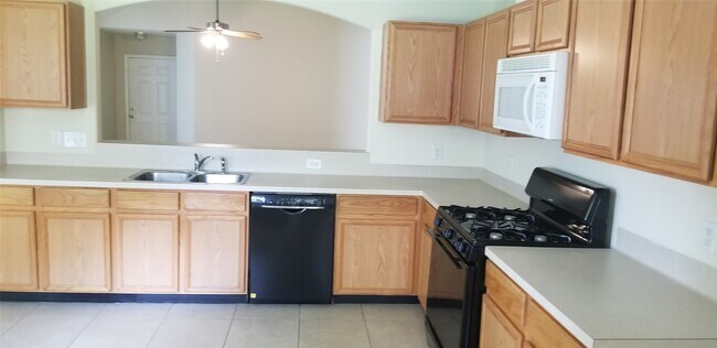 Building Photo - 19723 Brisbane Meadows Ct