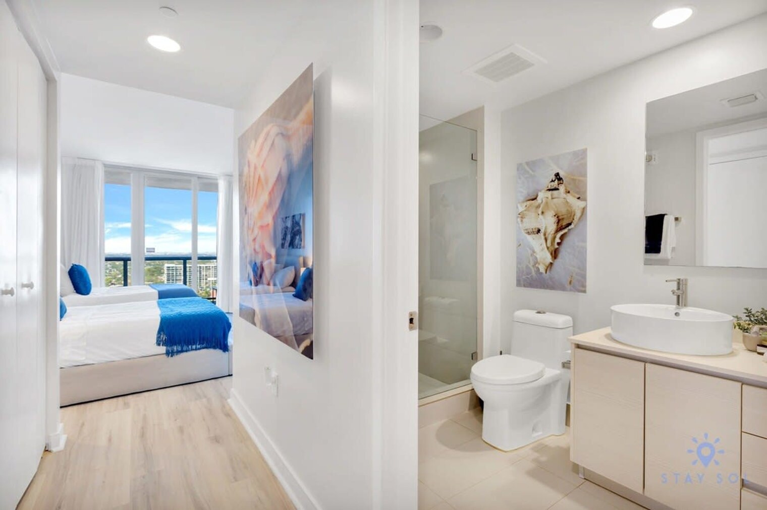 Building Photo - 2602 E Hallandale Beach Blvd