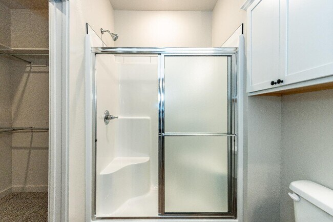 Building Photo - 1006 N 7th St