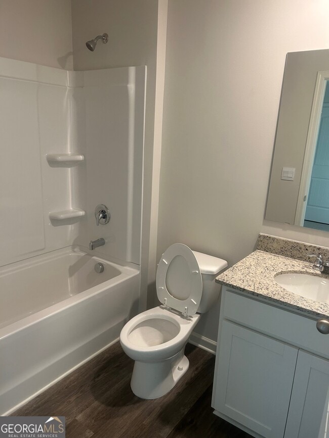 Building Photo - 1005 N 2nd Ave NW