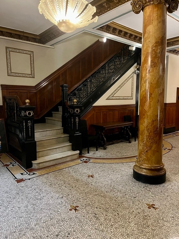 Building Photo - 8 Garrison St