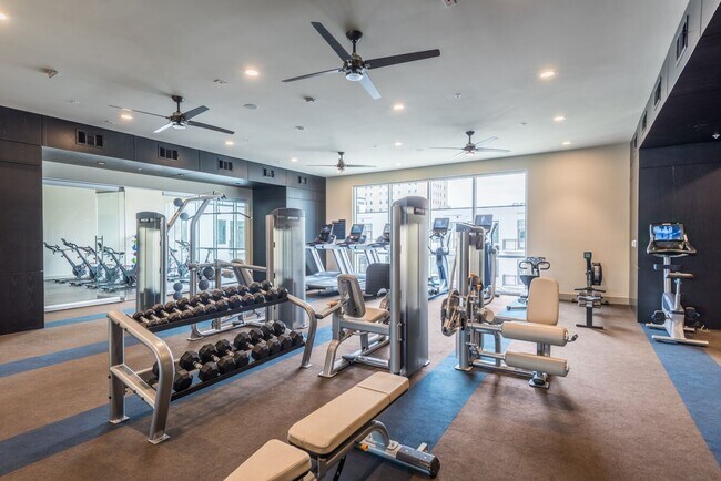 Building Photo - Studio Steal: Reduced Rates + 1 Month Free!