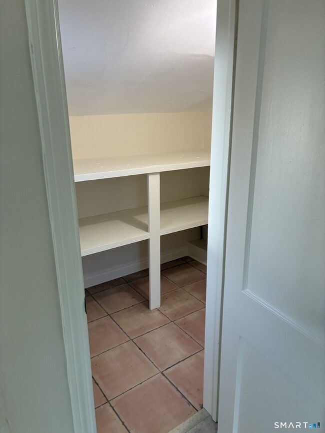 Building Photo - 92 Huntingtown Rd