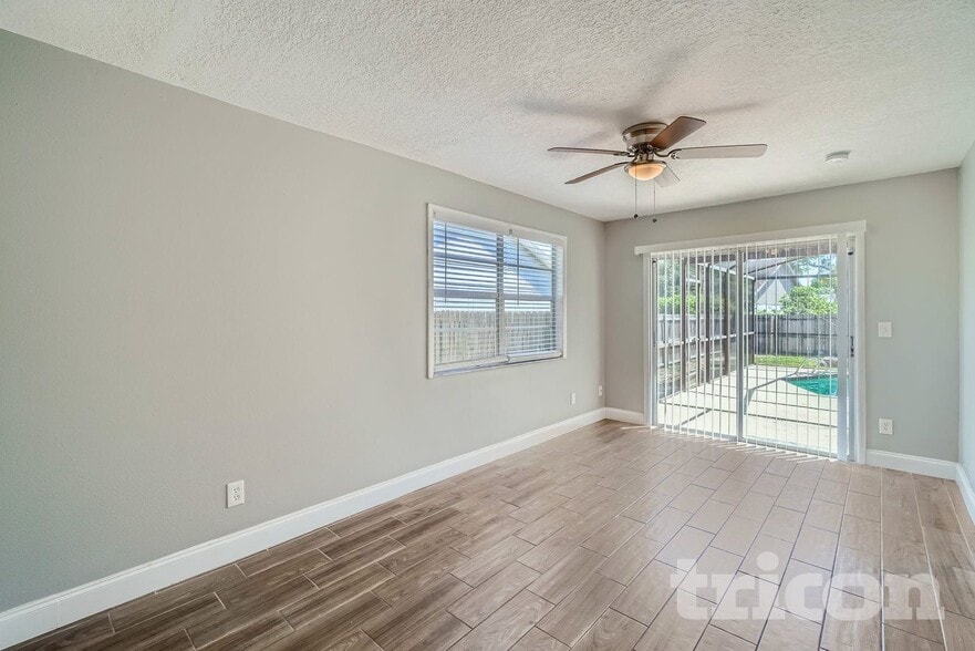 Building Photo - 2860 Denmarsh Ct