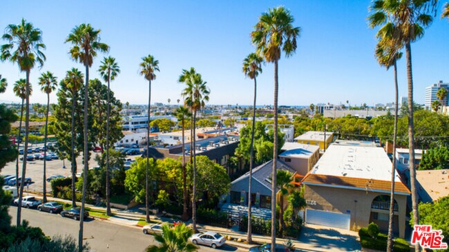 Building Photo - 1328 19th St