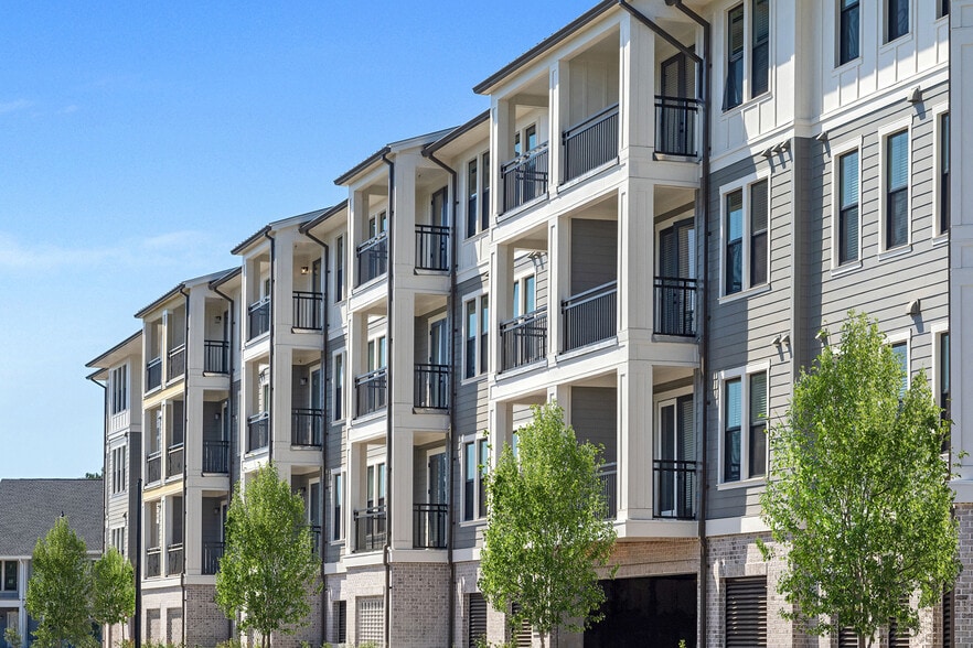 Welcome to The Henslow - Daniel Island&#39;s newest boutique address - The Henslow Daniel Island Apartments & Tow...