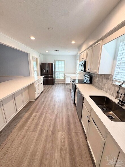 Building Photo - 3019 Keats Dr