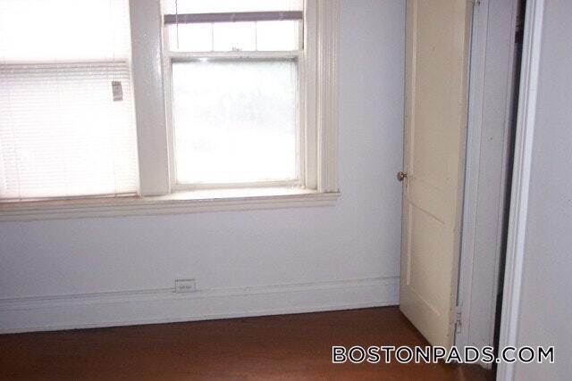 Building Photo - 1450 Commonwealth Ave