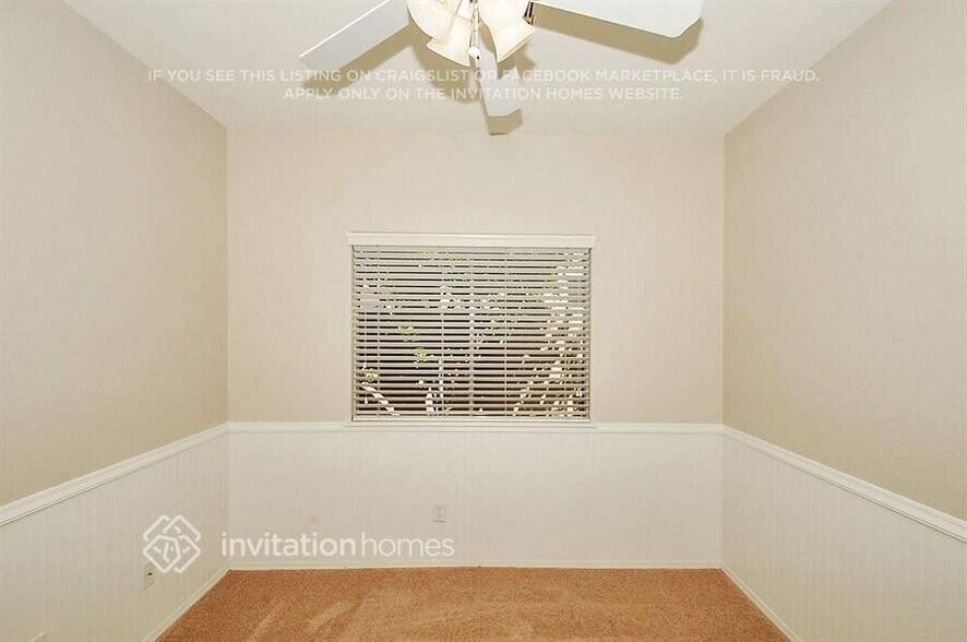 Building Photo - 3127 S Benton Cir