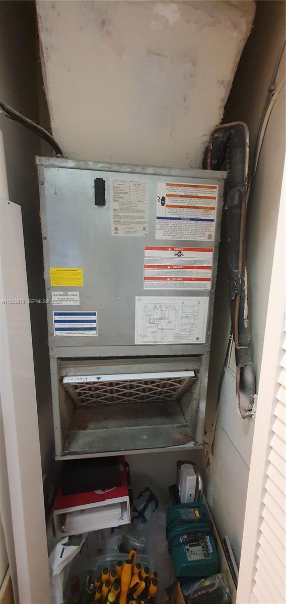 Building Photo - 6702 SW 152nd Pl