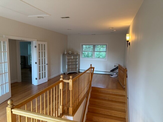 Building Photo - 9 Bagnall Ave