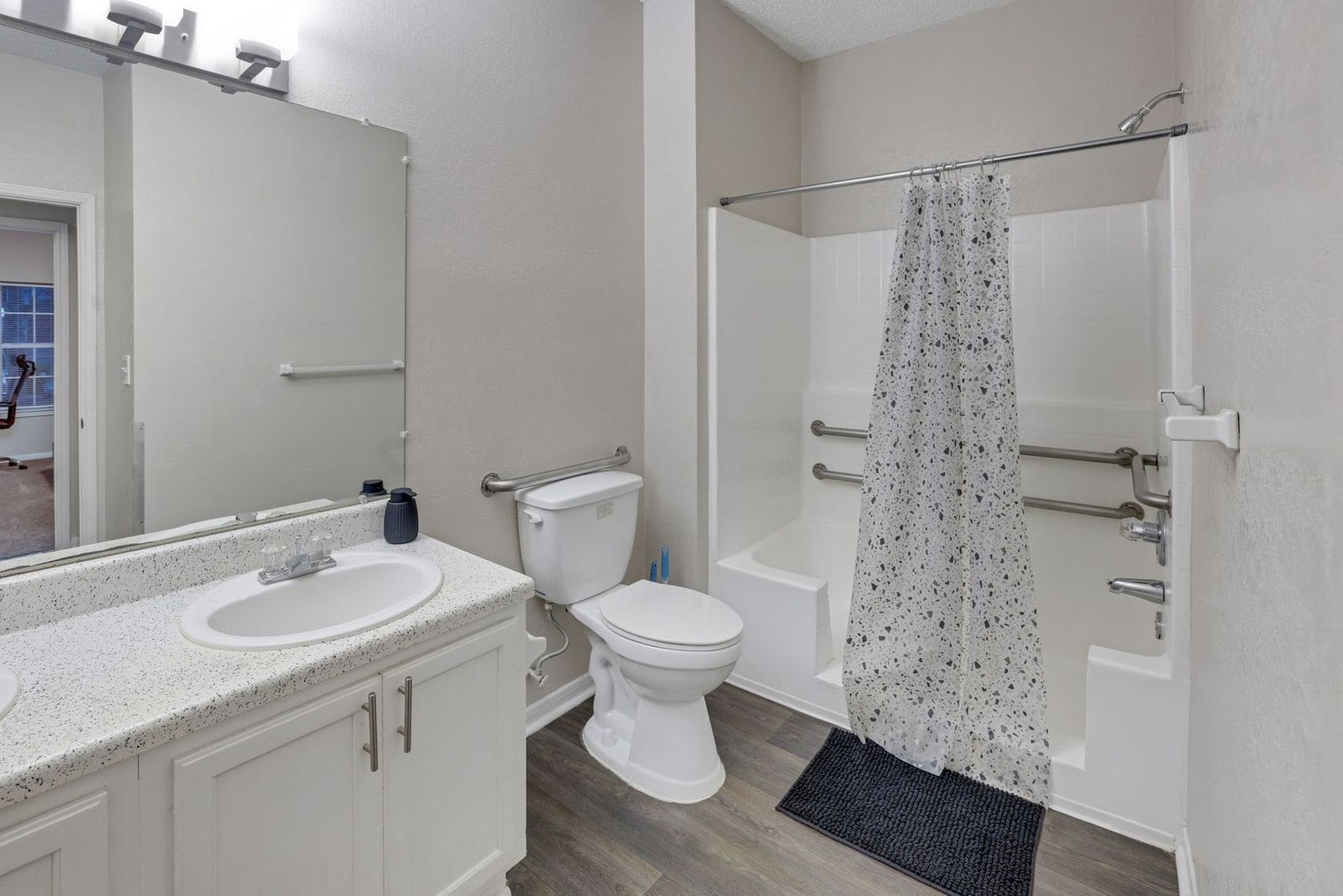 Building Photo - 114 Wildwood Crossings Dr