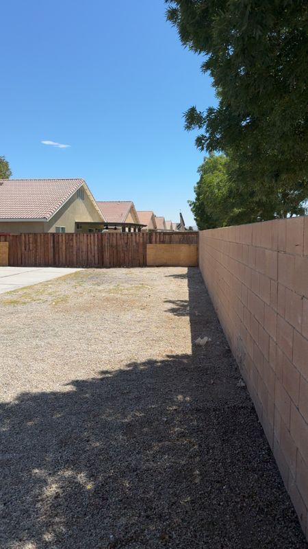 Building Photo - 14771 Saguaro St