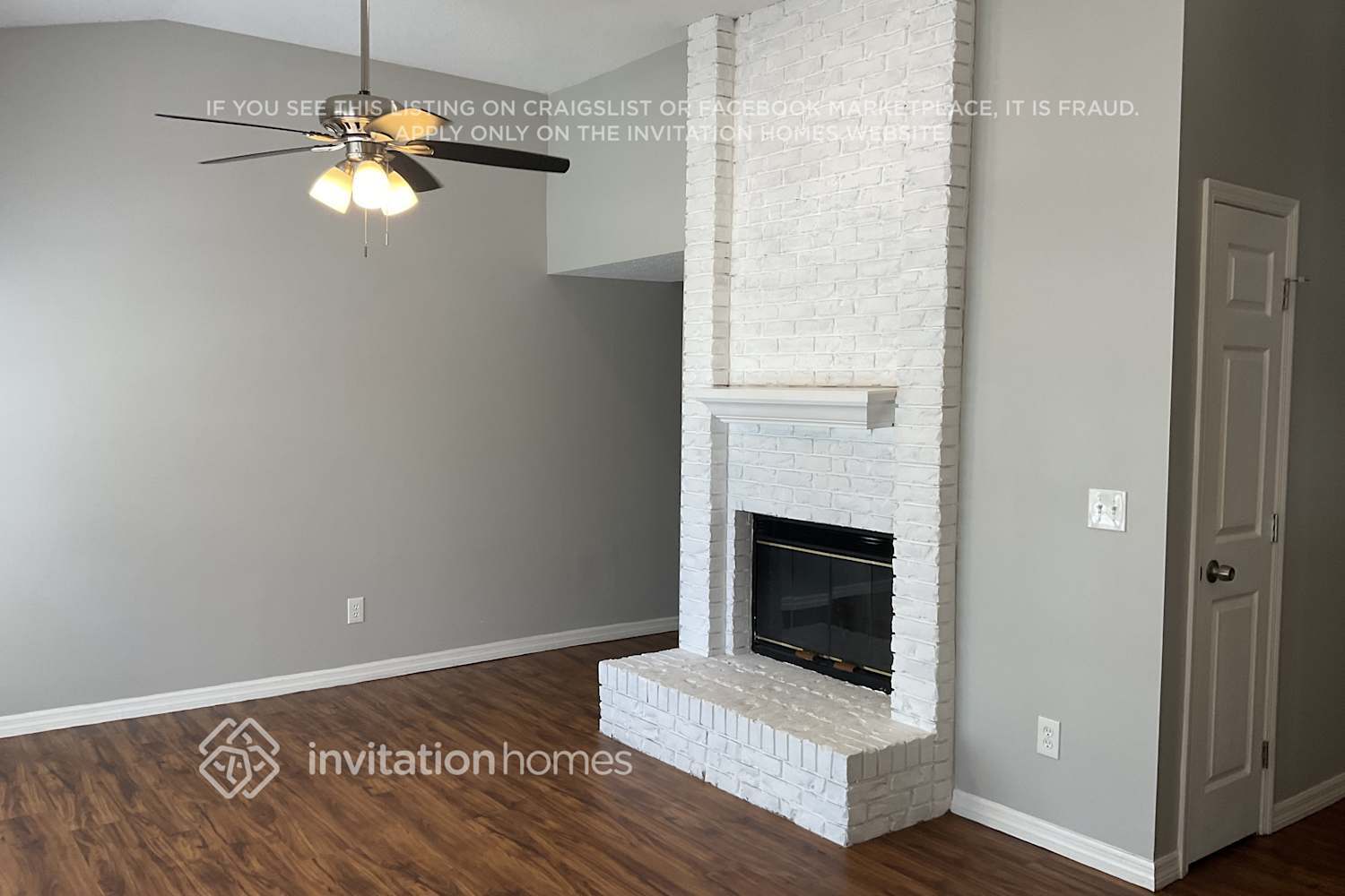 Building Photo - 10411 Myakka Dr