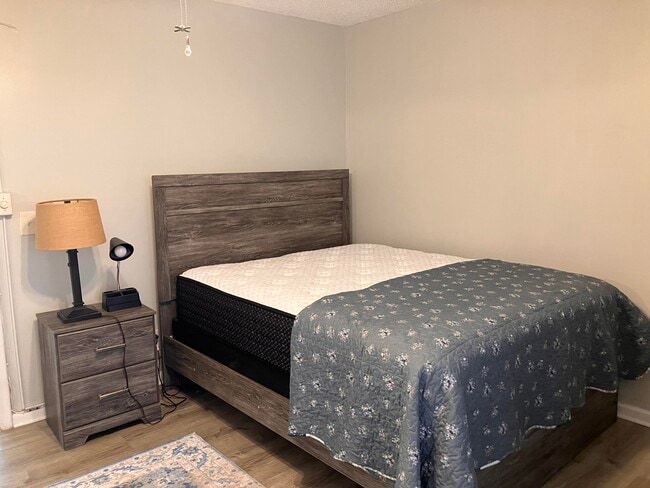 Building Photo - 130 Northampton G