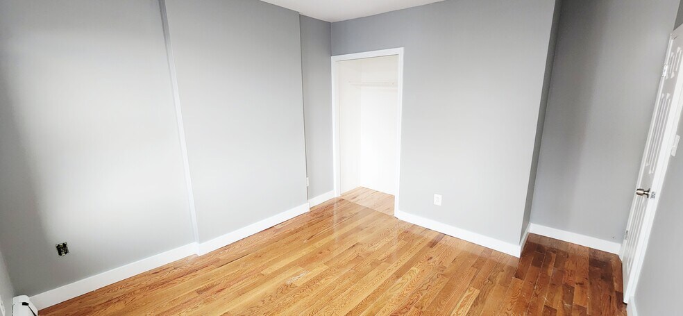 Building Photo - 3 Wilbur Ct