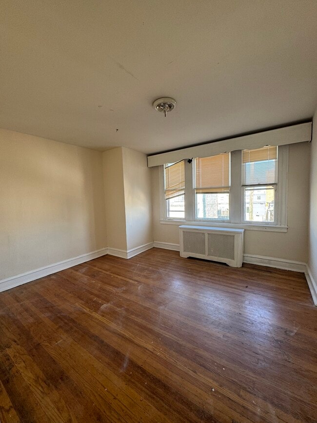 Building Photo - 6604 N Uber St