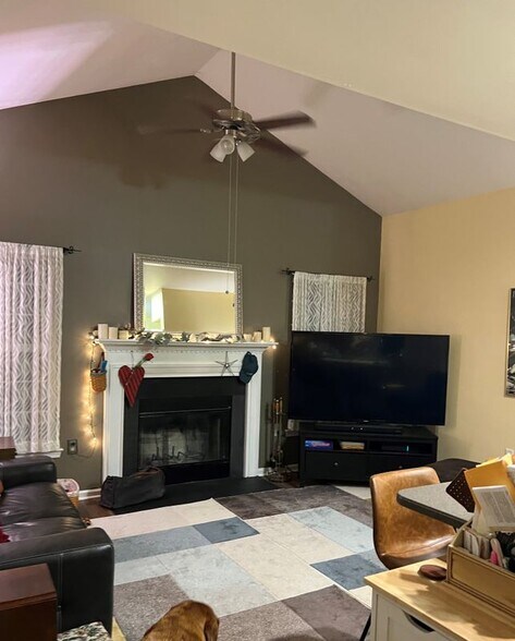 Building Photo - 36 Kennedy Dr