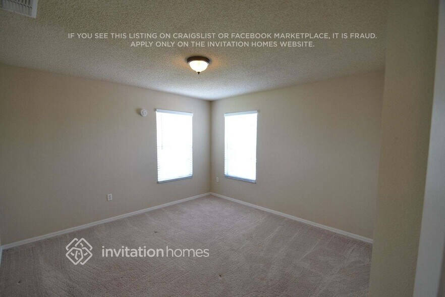 Building Photo - 749 Jessanda Cir