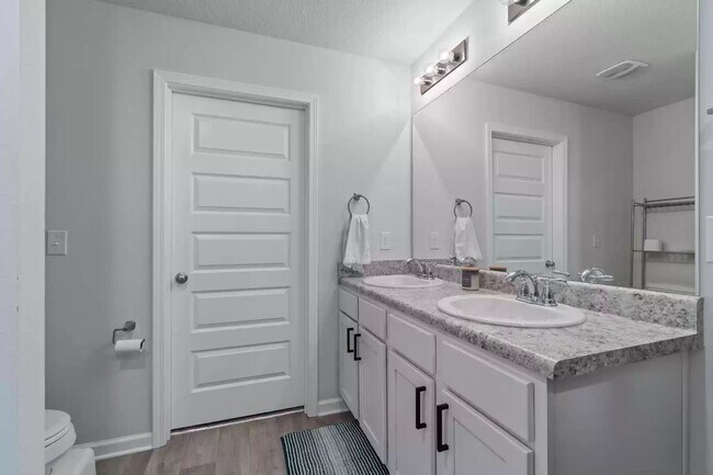 Building Photo - Beautiful, newly built 3-bedroom in South Walton