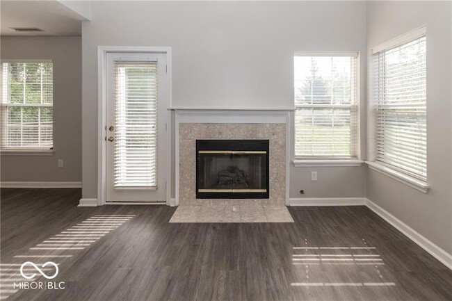 Building Photo - 9361 Eden Woods Ct