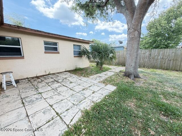 Building Photo - 426 Oakridge Ave