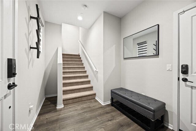 Building Photo - 925 Clementine Ct