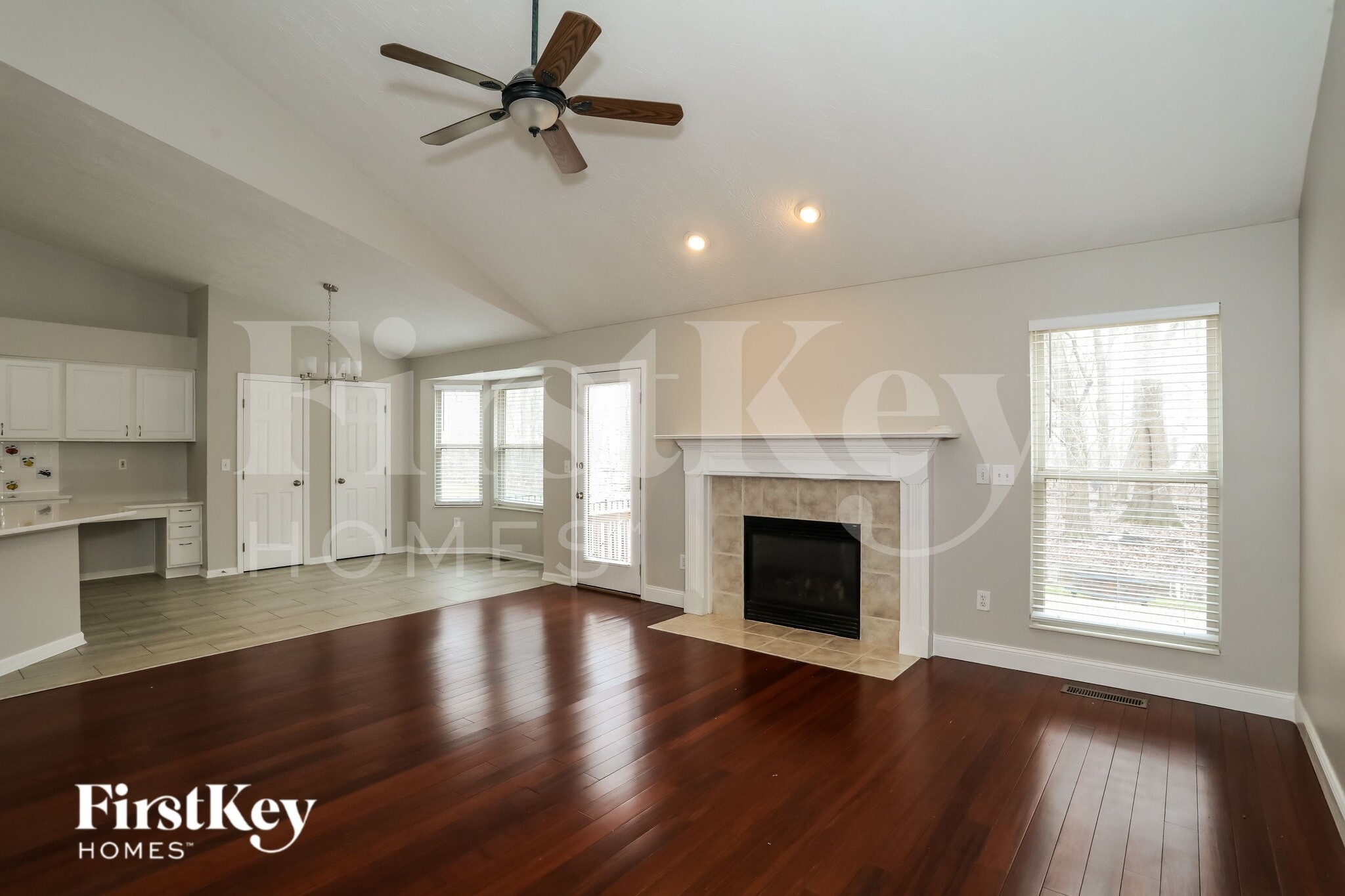 Building Photo - 6074 Weber Oaks Dr