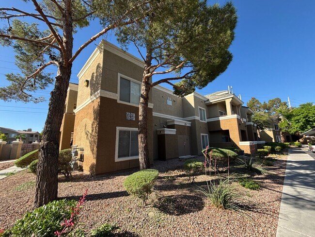 Primary Photo - Darling Southwest one bedroom condo locate...