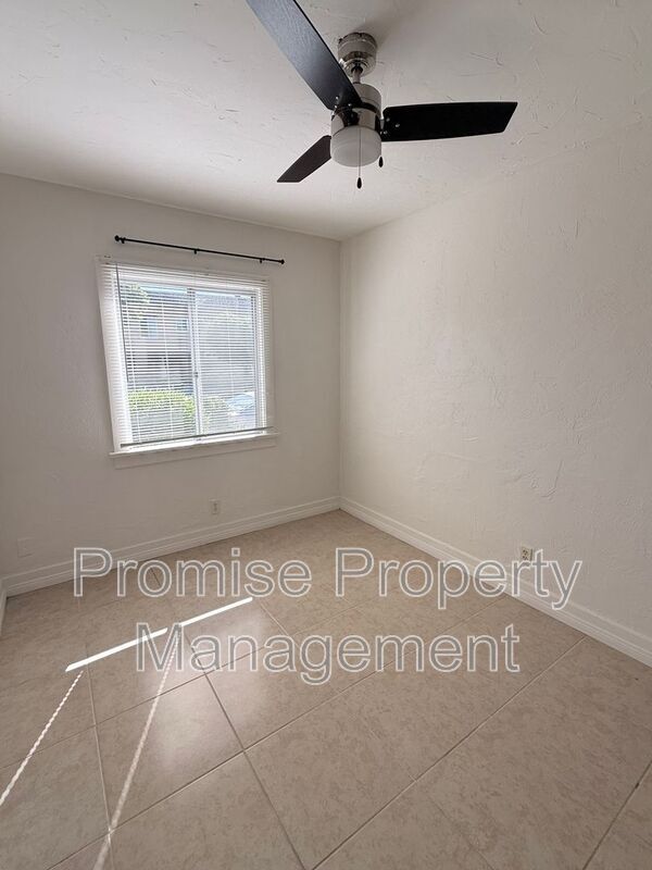 Building Photo - 608 Surfrider Way