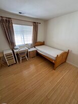 Building Photo - 41077 Pementel Ct