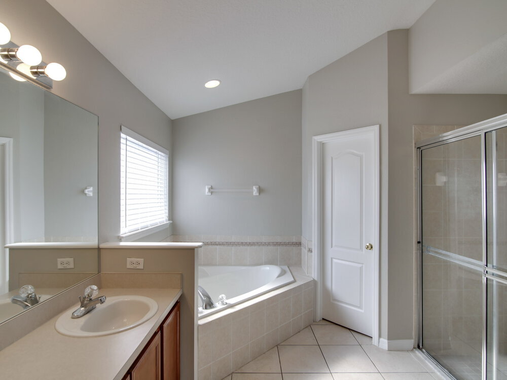 Building Photo - 30513 Pga Dr