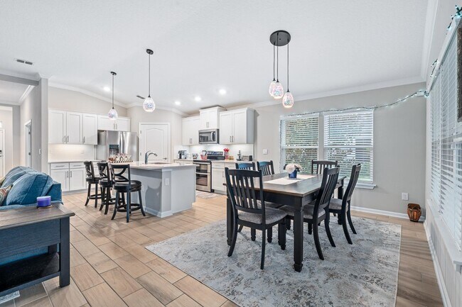 Building Photo - 4 Mill Wheel Ct
