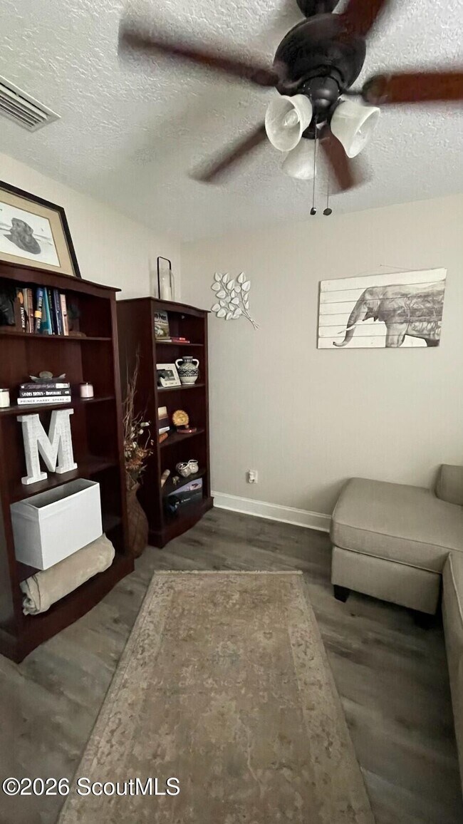 Building Photo - 212 Victorian Lakes Dr