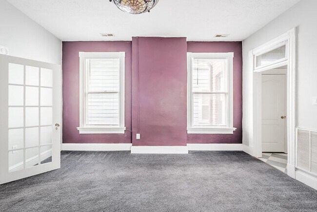 Building Photo - Great Manchester Duplex
