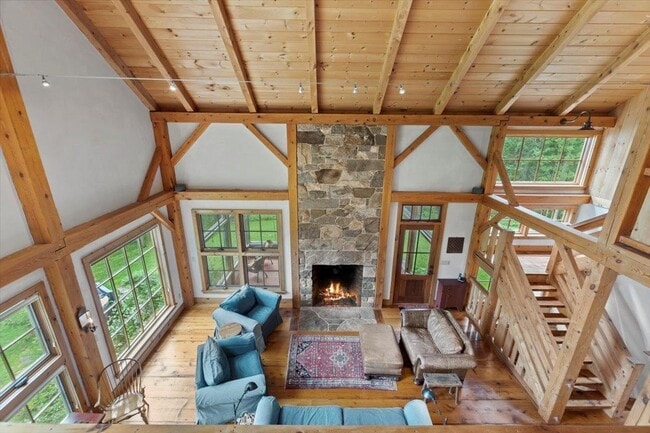 Building Photo - 36 Moses Pond Rd