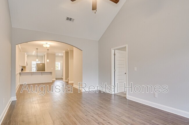 Building Photo - 5352 Nikki Way