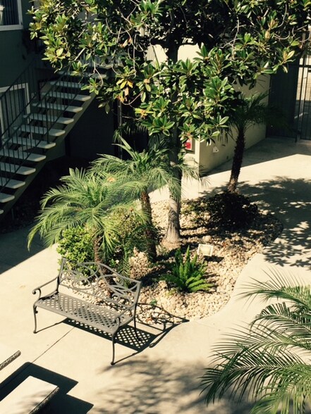 Building Photo - 4020 Mississippi St