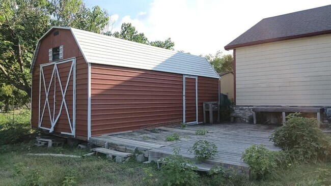 Building Photo - 1531 Co Rd 269