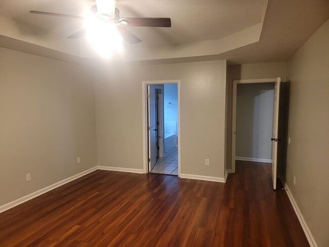 Building Photo - Creek Bend - Columbia County