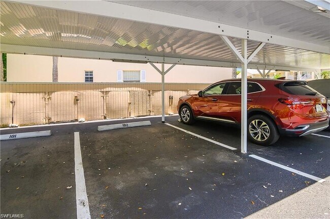 Building Photo - 773 Wiggins Lake Dr