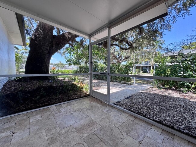 Building Photo - 2390 SW 18th Ave