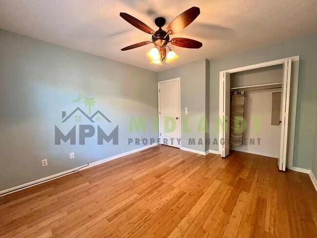 Building Photo - 201 Mariners Row