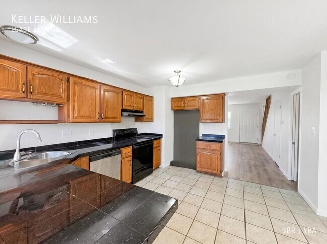Building Photo - 5514 Dunbar Ct