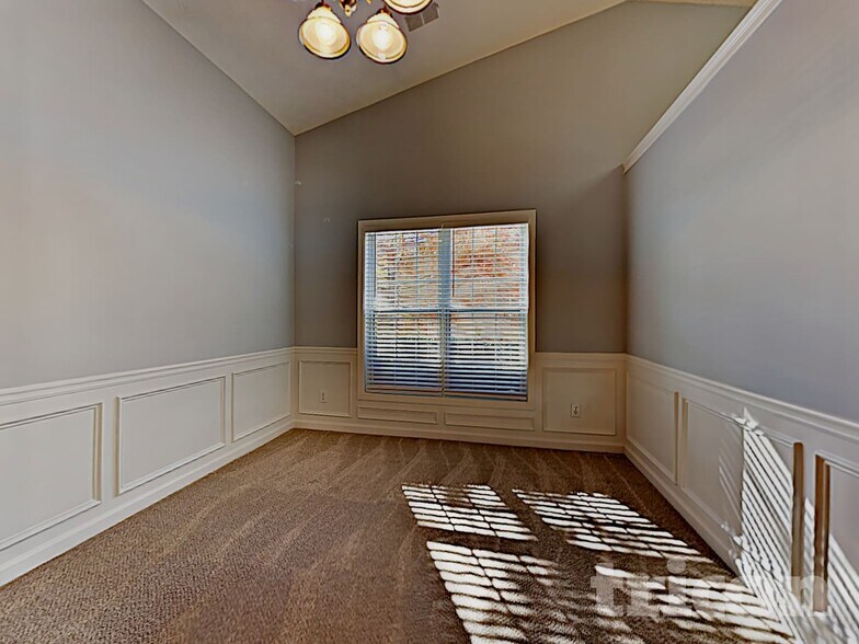 Building Photo - 3206 Millash Run NE